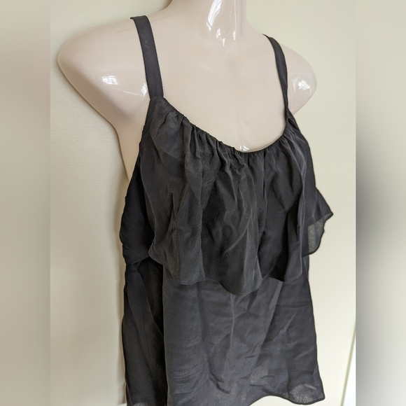 Eloise black silk ruffled sleeveless top large - Picture 2 of 9